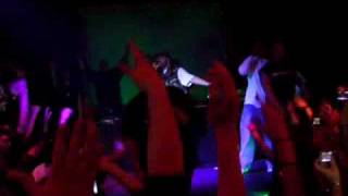 Mhdenisths feat. Tolma-Megalos Hrwas 3  (Live @ Casablanca)