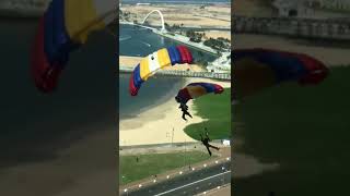 Paratroopers injured during 76th Independence day rehearsal mishap (1/2)