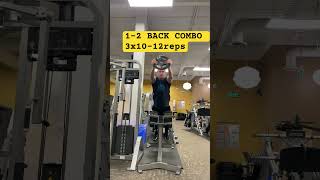 BACK EXTENSIONS WITH 10LBS WEIGHT/REAR DELTOID MACHINE3x10-12 reps#back #exercise #workout #superset