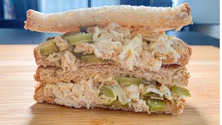 TASTY: Chicken Sandwich With Pickles Sauce