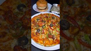 pizza lover 🍕❤️❤️#viral video#testy pizza 🍕#short video #healthy🍕🍕#tending pizza 🍕🍕#shorts video 🍕🍕#