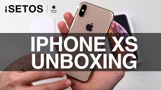 iPhone Xs unboxing