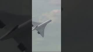 Concorde taking off with high roll turn #concorde #aviation