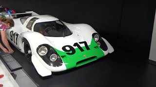 Visita al museo Porsche