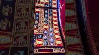 Game of thrones: Kings Landing bonus #casino #smallbets #win  #slotmachine