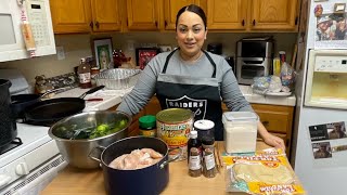 👩‍🍳Cooking with Julie | Green Pozole/Buñuelos 👩‍🍳