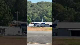 Cessna 182T landing at Boeing Field #cessna #planespotting #plane #landing #cessna182 ￼