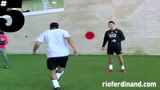 Cristiano ronaldo jugando freestyle footbal