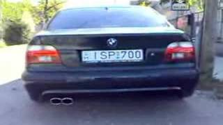 BMW 540i V8