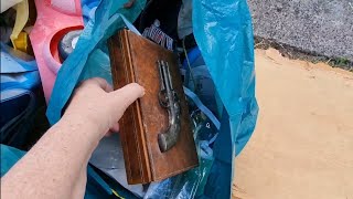 Пошла искать клад и нашла антиквариат ! Не свалка ,а антикварный магазин .Dumpster diving