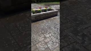 Amazing and unique patio and garden bed backyard transformation (techo bloc). #patio #diy #design