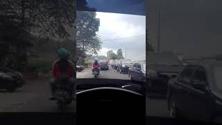 Macet di Plaosan karena pembangunan Jembatan / 08 Oktober 2017