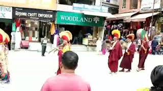 Tibetian culture at  manali mall road