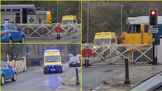 🚑 ✋️Even blue light ambulance has to wait for Class 37 and 50