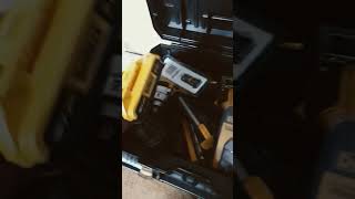 Зарядка от Dewalt . USB . (С AliExpress)