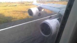 Emirates A340-300 approach and landing in Dakar Leopold Sedar Senghor Airport