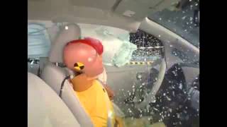 Vehicule  Crash Test 2011 - Nissan Leaf Side Impact) IIHS-Extreme