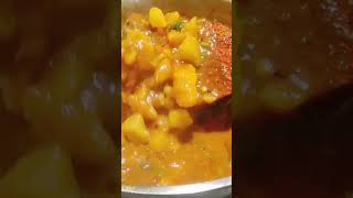 Aalu ki sabji 😋#ytviral #food #kichen #recipe #recipe #ytshortsindia #trending #kichentools #yummy #