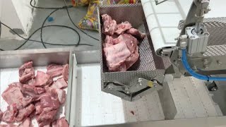 Automatic single head frozen meat vffs packing machine, frozen steak weighing packaging machine