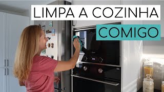 Limpa a Cozinha Comigo - Do Frigorífico à Máquina de Lavar Loiça