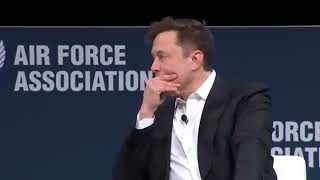 What degree is Elon Musk Recommending ?