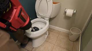 Must See - Milwaukee Air snake clears toilet in 7 seconds 🚽