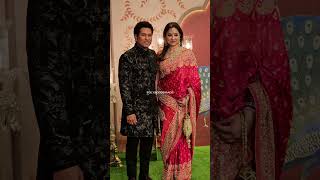 #SachinTendulkar arrives with wife at #anantambani #radhikamerchant Shubh Aashirwad Ceremony!