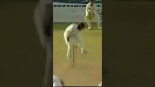 Brian Lara  vs Jason Galaspi  one wickets #cricketmatch #viral