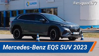 Mercedes-Benz EQS SUV 2023 - Maniobra de esquiva (moose test) y eslalon | km77.com