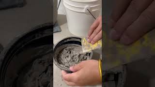 How to help keep your clay slip container fresh in the pottery studio! #clay #pottery #slip