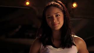 Smallville 3x04 - Clark suspects Sarah's uncle is the Traveler