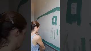 Pintando a parede do Quarto