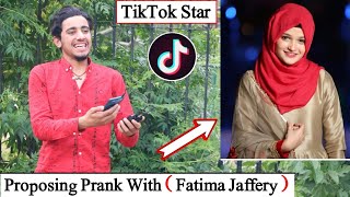 Proposing Prank With  Fatima Jaffery | Funniest Prank | Pindi Gang