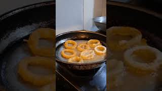 Highlight 8:10 - 13:13 from Nitz Vlog is live! Magluto squid rings Fried / Tipid ulam  90.00 pesos