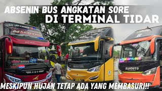 HUJAN HUJAN TETAP MEMBASURI🎺❗||Edisi Ngabsenin Bus Di Terminal Tidar Magelang #busgarage