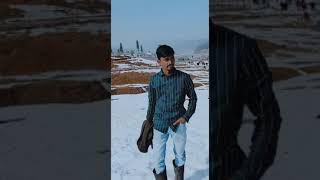 Meri zindagi safaron me gujar gayi|Gulmarg trending reel|Jammu Kashmir snowfall|#snowfall #shorts