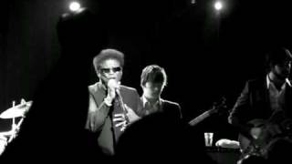 Charles BRADLEY & Menahan Street Band.part I @ EMB SANNOIS 2010 by Art Collective SOWHAT.mp4