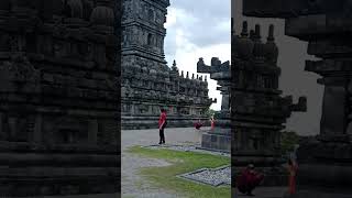 Mencari Roro Jonggrang #candiprambanan #bandungbondowoso #sleman #ambyarr