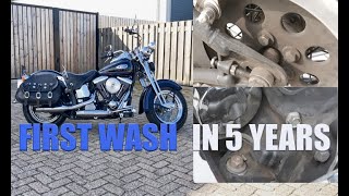 Harley Davidson Herritage Springer1998 First wash in 5 years!