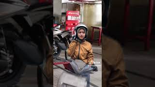 Macam macam oli di motor matic Honda