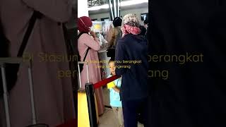 Sri lungo ora pamit aku Jakarta Tangerang