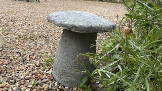 Ageing cement saddle stones #craft #ornaments #garden #gardening #englishcottage #cottagelife #wow