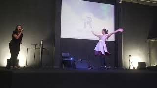 Alta Madrugada (Fernanda Brum) Dança Profética (Culto de Mulheres)