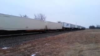 second half of the 2.10.2014 trailer/stack train I caught