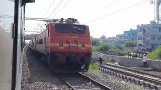 Mumbai LTT Crosses Guntur Super Fast Express Near Warangal