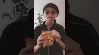 The right way to eat Cheetos chips🍿😳#shorts #اكسبلور