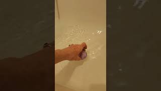 TESTING the HALLOWEEN bath fizzer from KMART AUSTRALIA #halloween