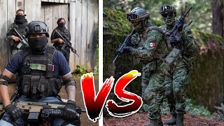 🫡Militar ® Colombiano Reacciona a C0MB4T3S en LA FRONTERA MEXICANA