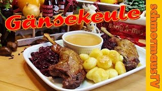 Gänsekeule mit Glühweinsoße, Rotkohl und gebutterten Miniklößen