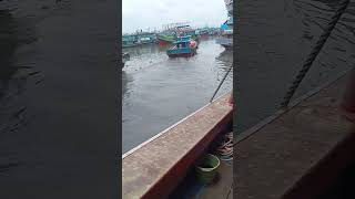 TANCAP GASS KARENA TUGAS#kapal #nelayan #viral #kapallaut #kapalnelayan #dermaga #rpm #pekalongan